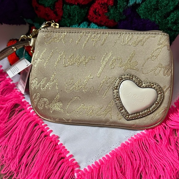 Coach New York 1941 Script Lurex Heart Wristlet in a tan/gold NWT - Picture 3 of 4